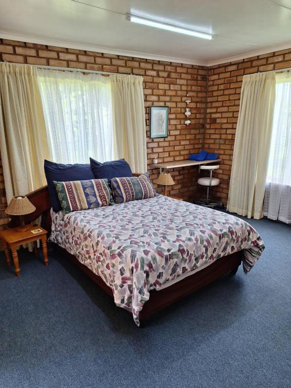 هتل وودپکر بچلر کاتج Woodpecker Bachelor Cottage