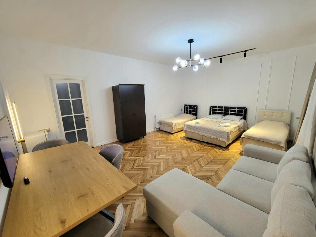 هتل تیموس گست هاوس کُبُلتِی Temo's guest house kobuleti