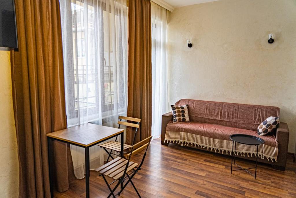 هتل تاودادبولی آپارتمان - Tavdadebuli apartment