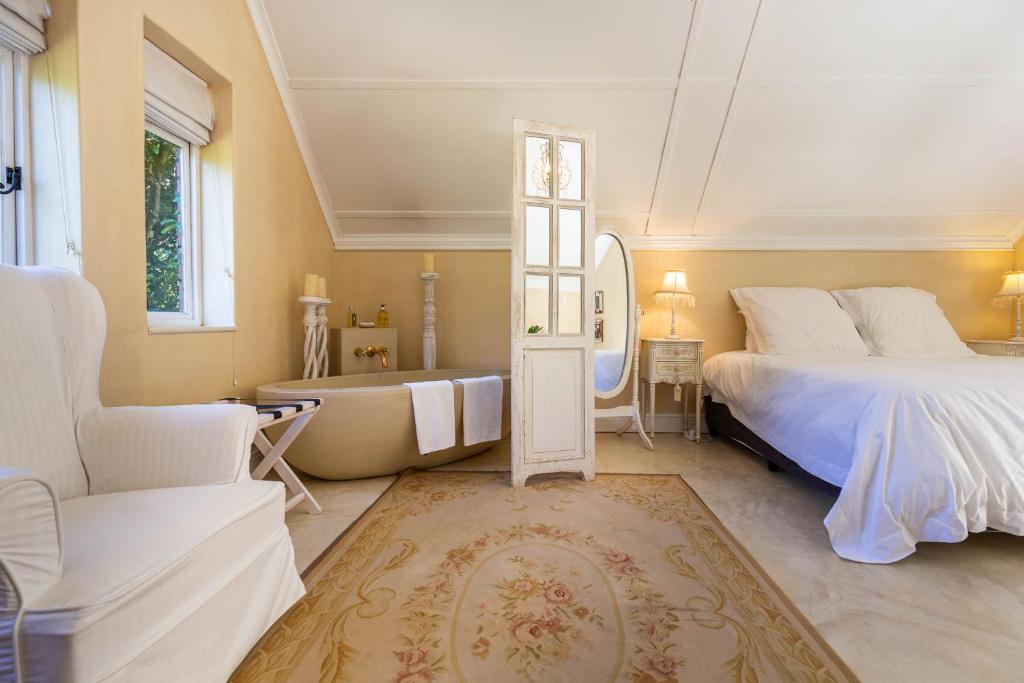 Devon Castle Forest Lodge