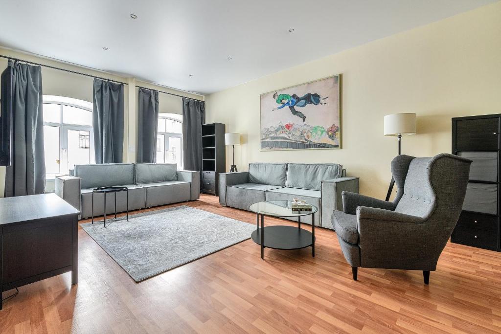 Sutki Rent у Дворцовой площади