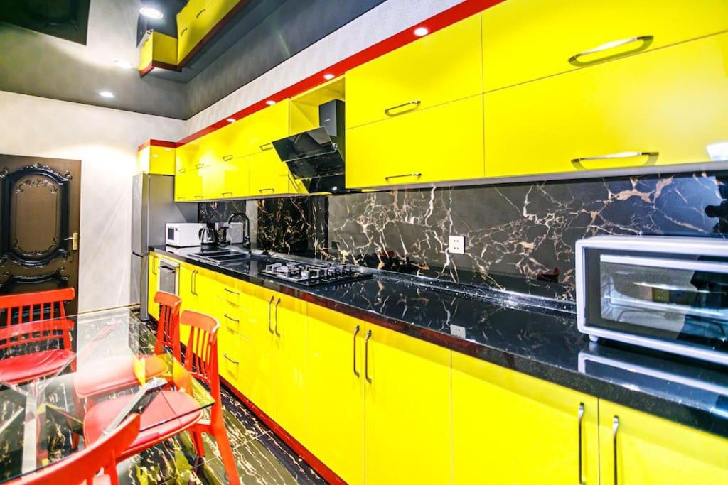 هتل آپارتمان براوو - Apartment Bravo