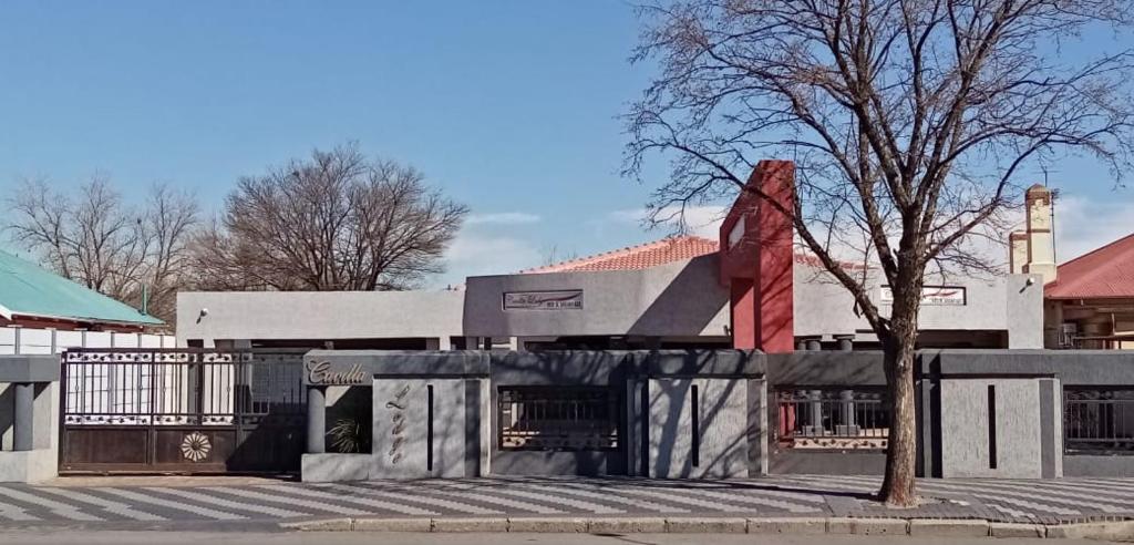 هتل کاویلا لاج Cavilla Lodge