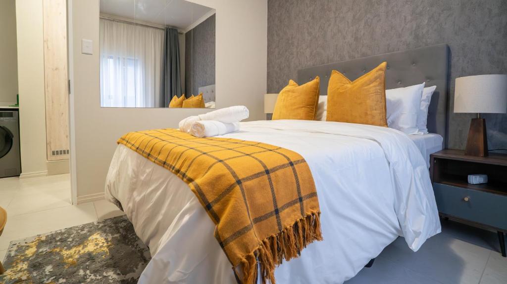 هتل مدرن میدرند جم Modern Midrand Gem