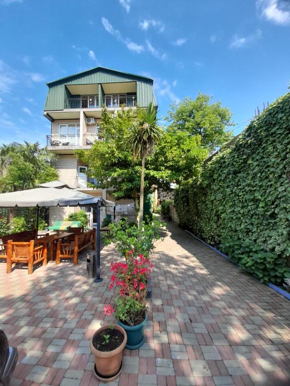 هتل گست هاوس دمه Guest House Deme