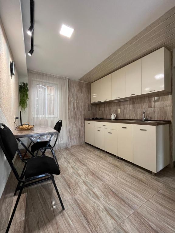 هتل هاوس آن گانجا استریت - House on Ganja street