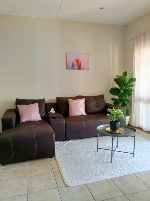 هتل ساندتن هاوس Sandton House