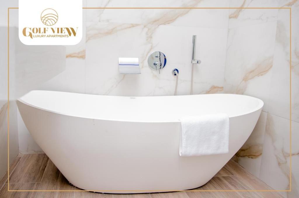 هتل گولف ویو لاکچری آپارتمان Golfview luxury apartment