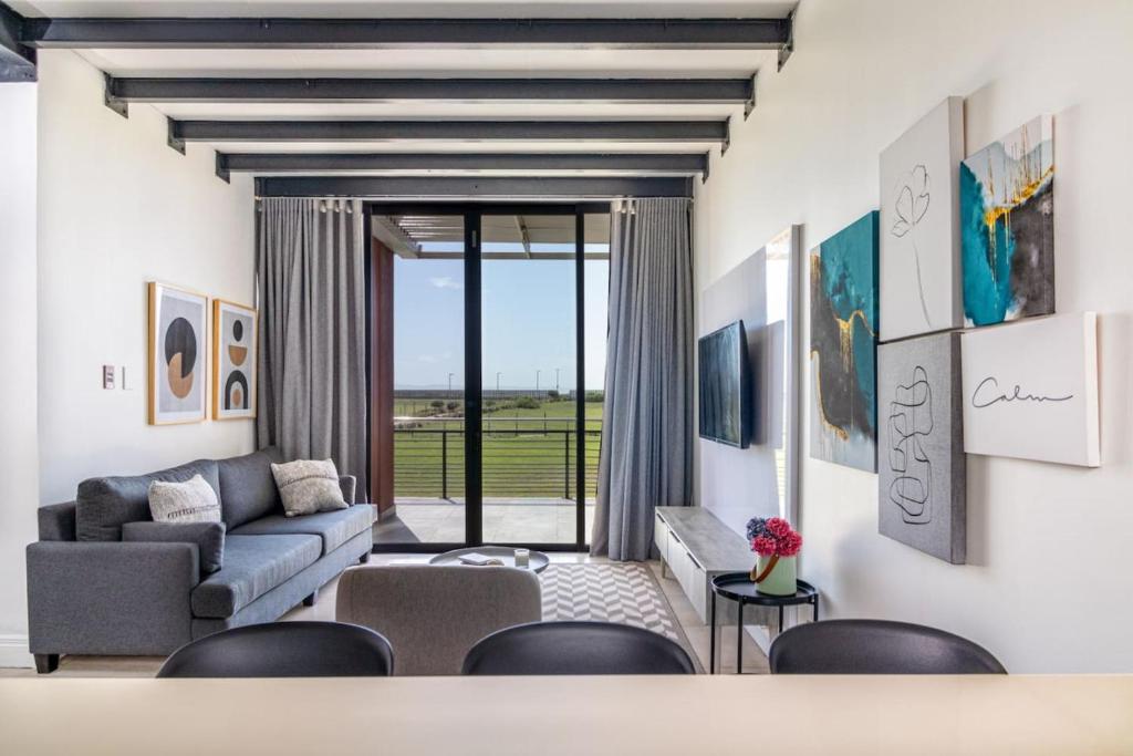 هتل استنینگ آپارتمان در کیساید ۱۰۳ - Stunning Apartment in Quayside 103