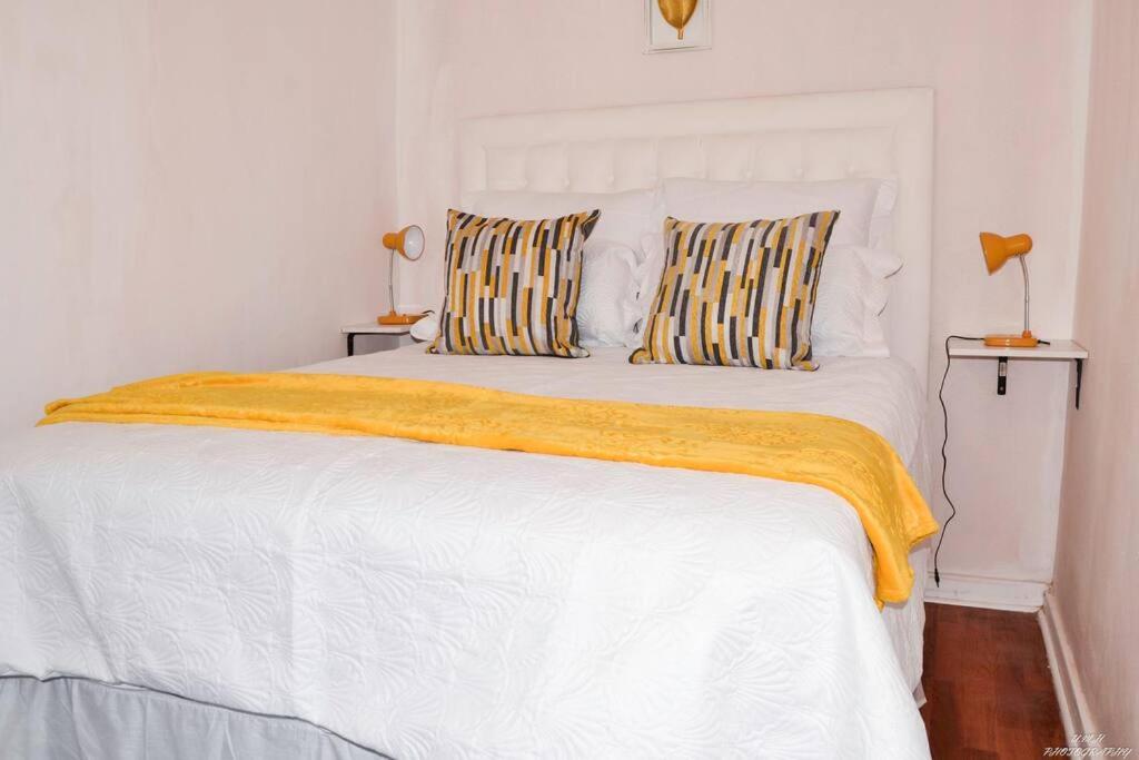 هتل سان فلاور کاتج 15مین فرام اور تامبو - Sunflower Cottage 15min from OR Tambo