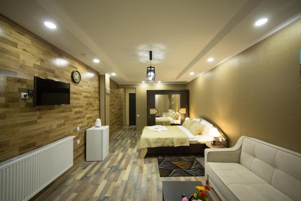 هتل دیماسی Hotel Dimasi