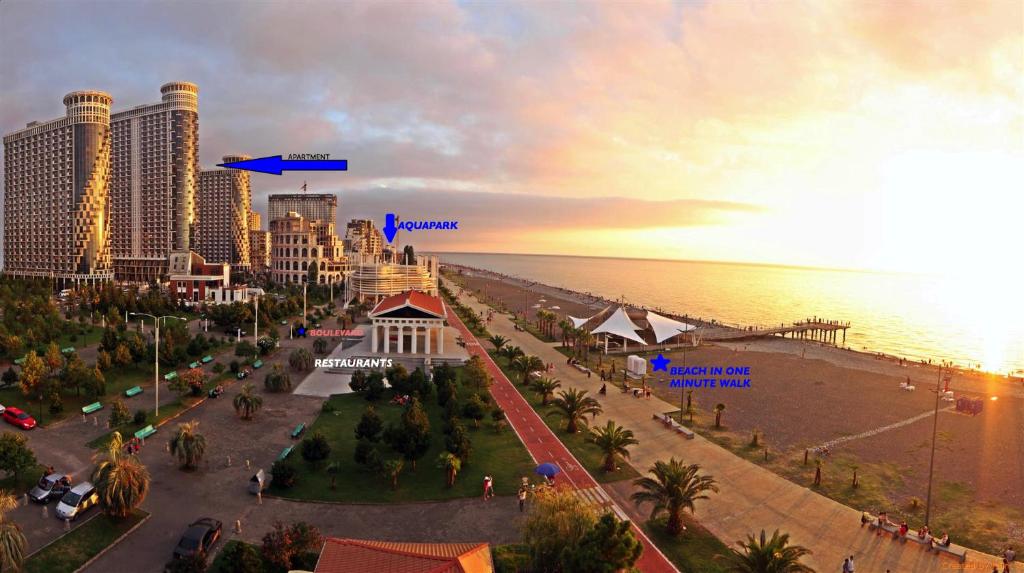 هتل باتومی برث پوینت لاکچری 2 بیدرم بیچفرانت آپارتمان - Batumi Breath Point LUXURY 2BDRM Beachfront APARTMENT
