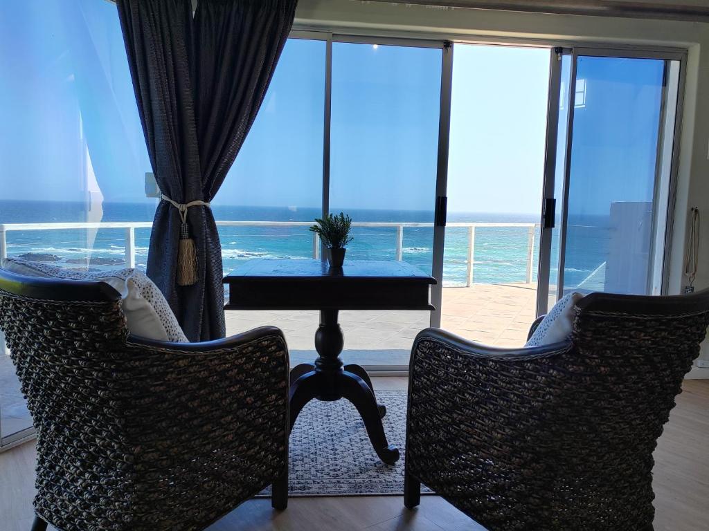 هتل کاسا سیویوز - Casa Seaviews