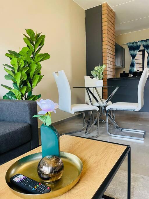 هتل واترفال ریج آپارتمنتس Waterfall Ridge Apartments