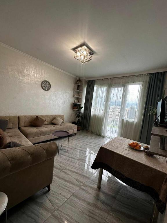 هتل باتومی هالی دی آپارتمان - batumi holiday apartment