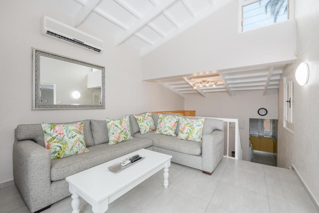 هتل سن لامیر ویلا 2409 - 3 خواب کلاسیک - 6 pax - سن لامیر رنتال ایجنسی San Lameer Villa 2409 - 3 Bedroom Classic - 6 pax - San Lameer Rental Agency