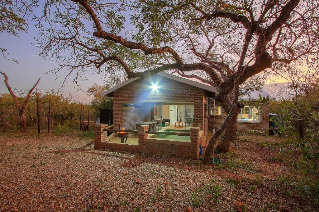 هتل کروگرز ریتریت هاوس و کروگرز رست استودیو - Kruger's Retreat House & Kruger's Rest Studio