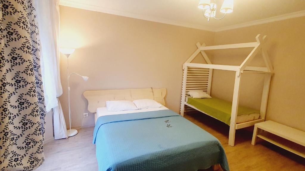 هتل آپارتمانتی مسکوفسکایا 60 Apartamenty Moskovskaja 60