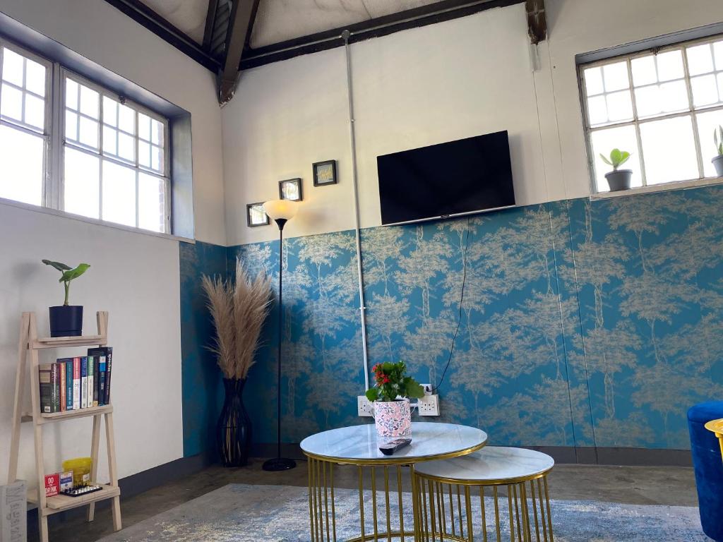 هتل 9 لیوینگ مود مابونه نگ - 9 Living Moad Maboneng