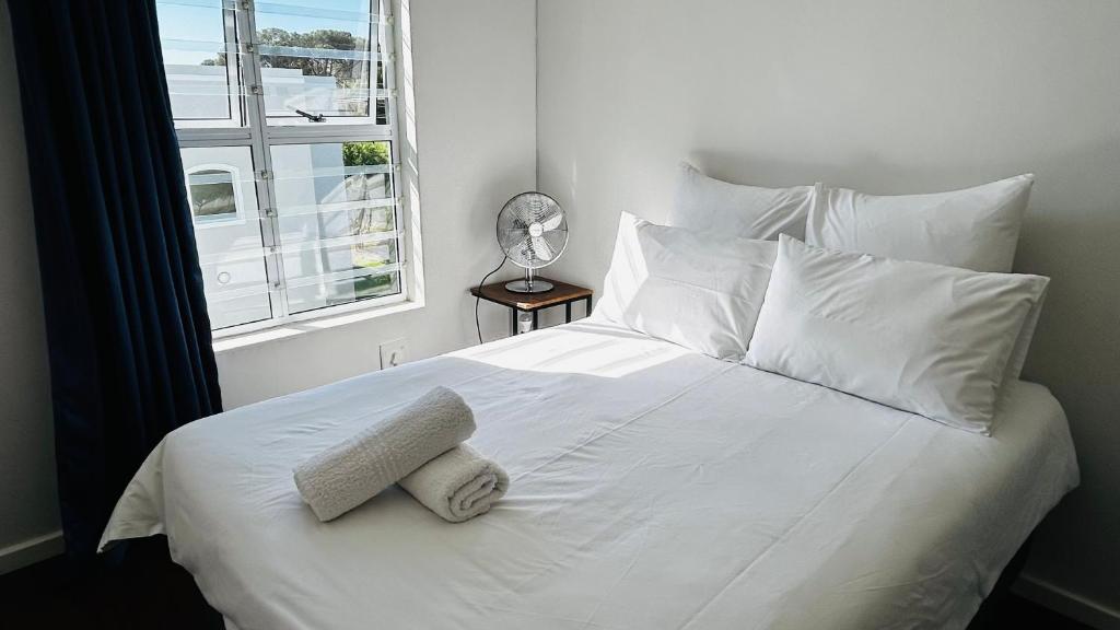 هتل اکسکیوزیت پرایوت باث اند بد ویت شرد کیچنیت - Exquisite Private Bath & Bed with shared kitchenette
