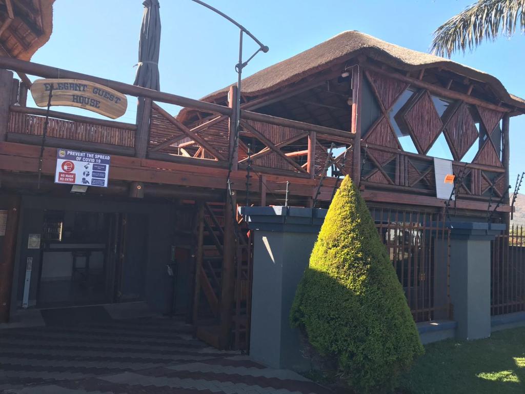 هتل الگنت گست هاوس ماللن Elegant Guest House Malelane