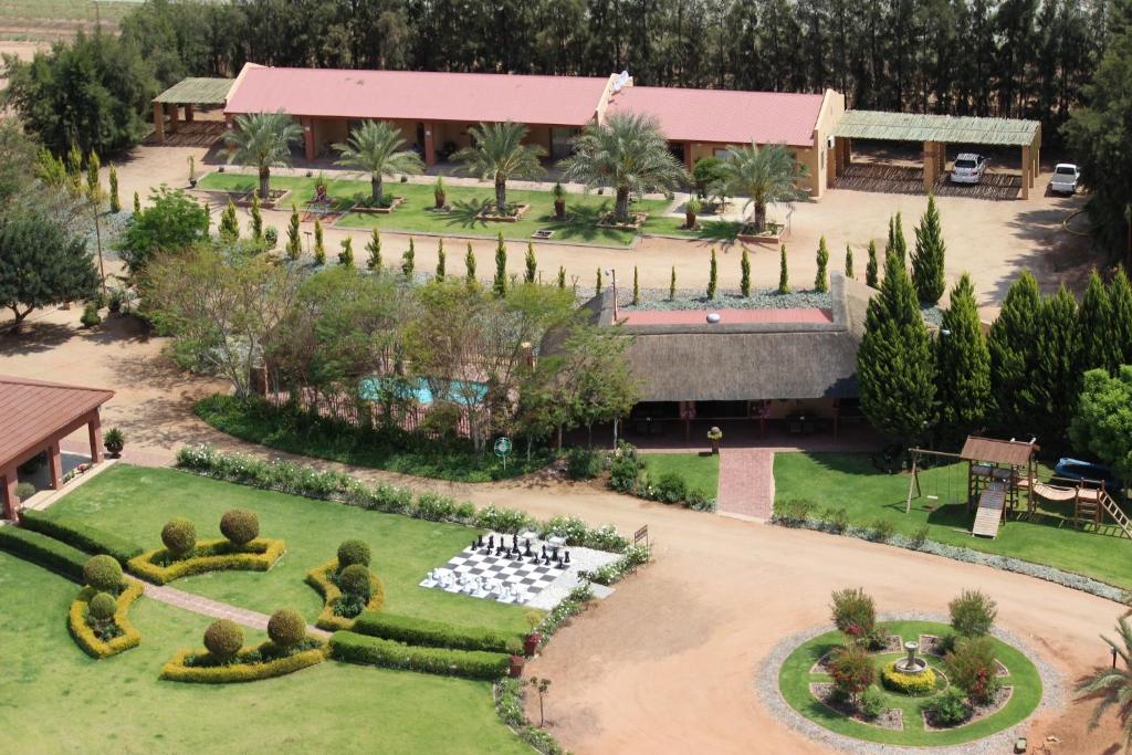 هتل ده فالس گوست هاوس The Falls Guest House
