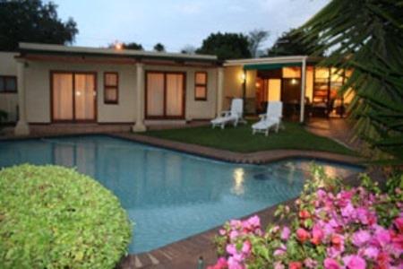 هتل سومونا گست هاوس Somona Guest House