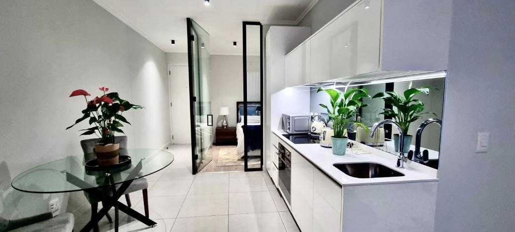 هتل اکسکوزیت الیپس آپارتمان Xquisite Ellipse Apartment