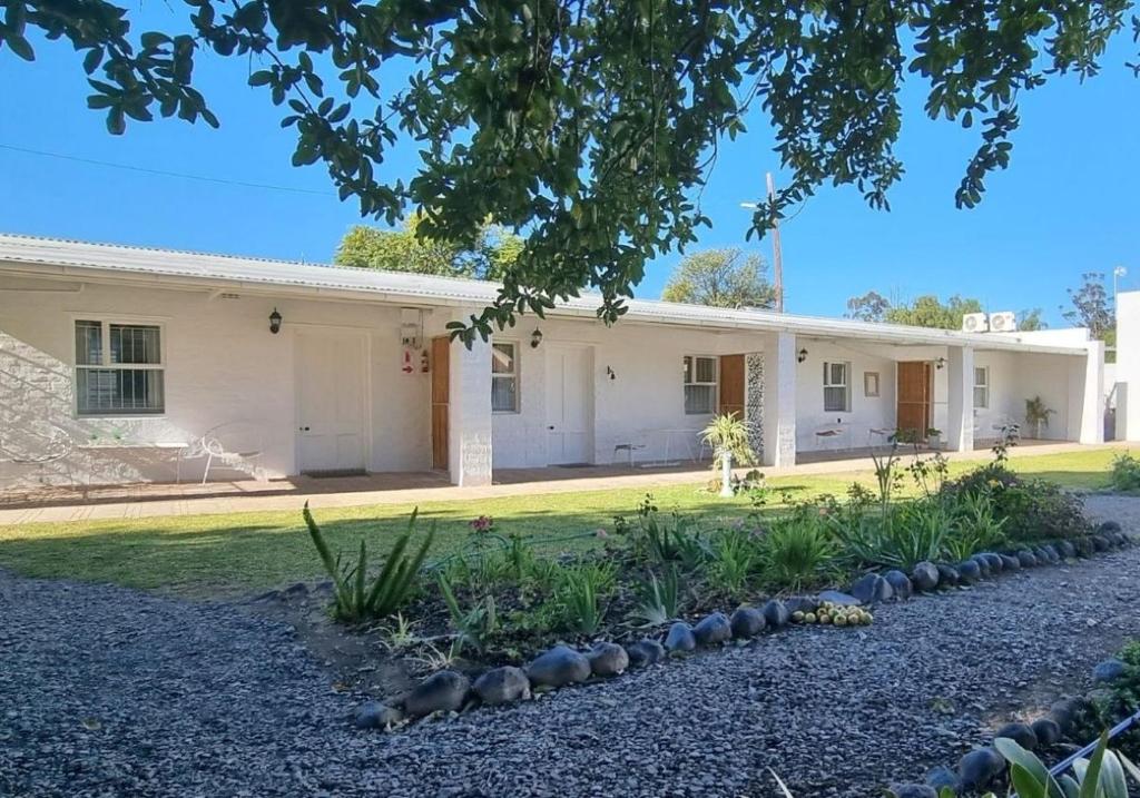 هتل ریتکیسبوس سلف کترینگ Rietjiesbos Self Catering