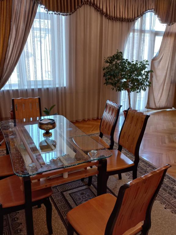 هتل نیو نفچیلار آوینیو 3 بد رومز - New Nefchilar avenue 3 bedrooms