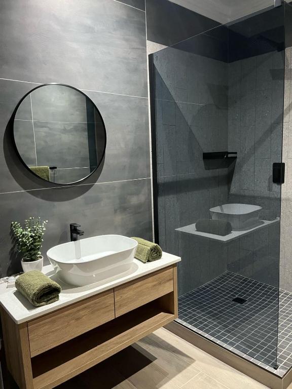 هتل لمون تری گست هاوس Lemon Tree Guest House