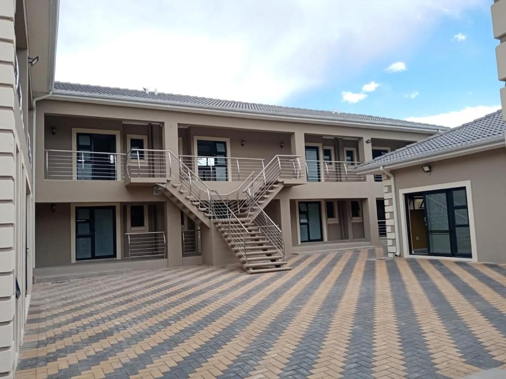 هتل لوکولو پالاس بی اند بی کوئینتاون Lucolo Palace B&B Queenstown