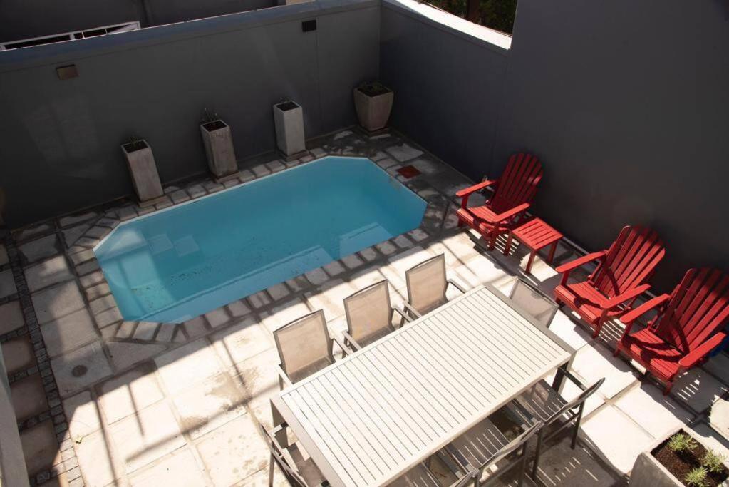 Waterfront- C25 Knysna Quays with pool