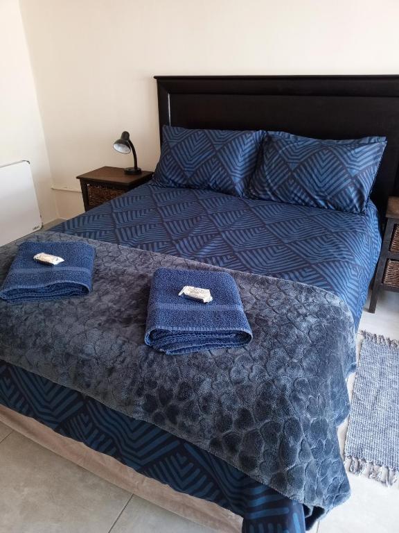هتل انیز اوور نایت Annies Overnight