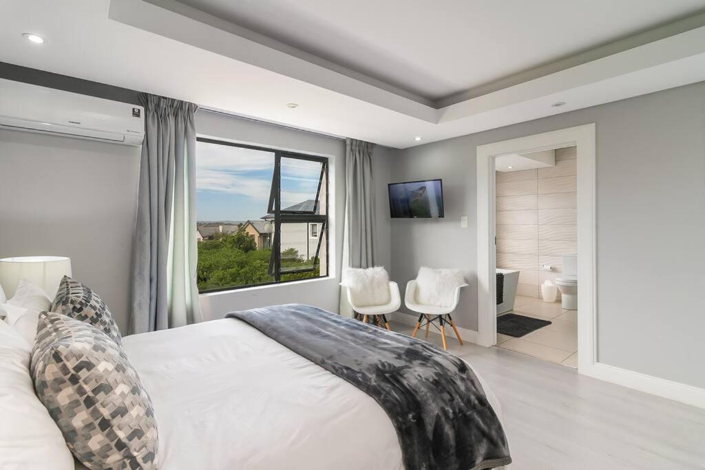 Paradise Views - Pezula Golf est