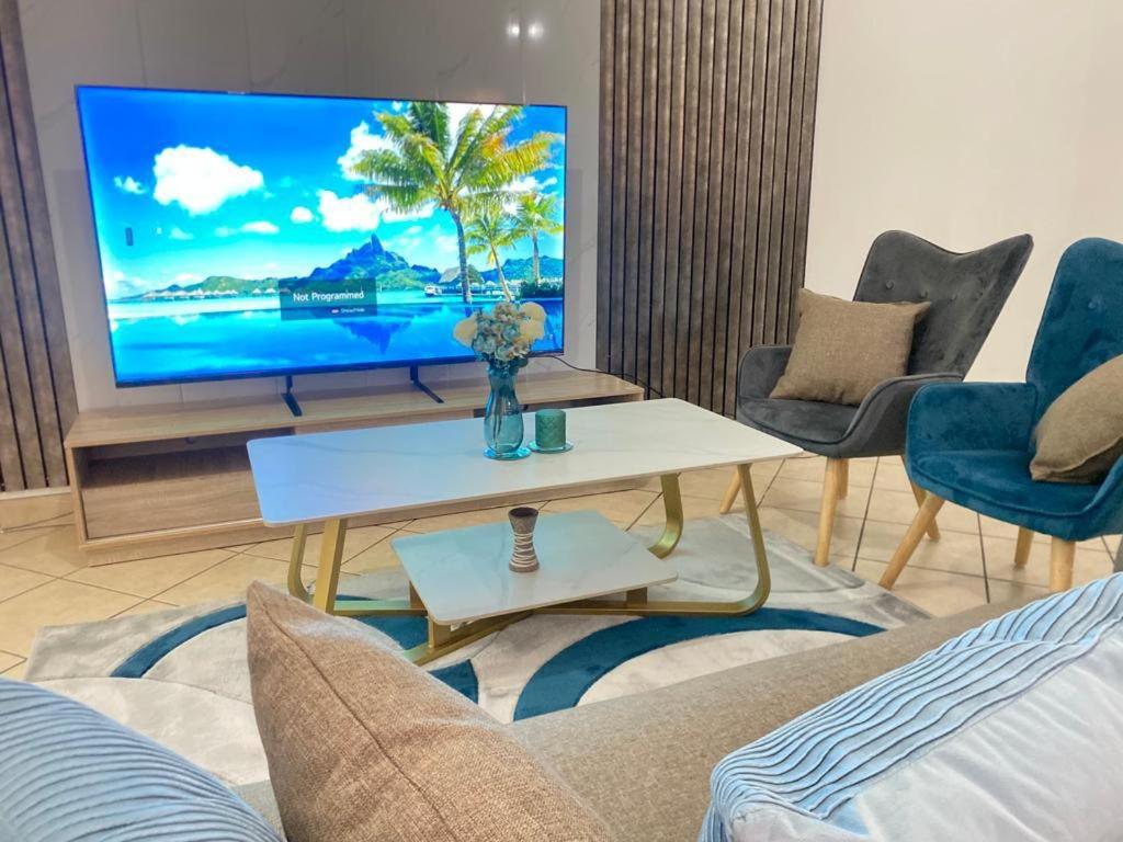 هتل سیه نا سان سوئیت نورث رایئینگ - Siena Sun Suite North Riding