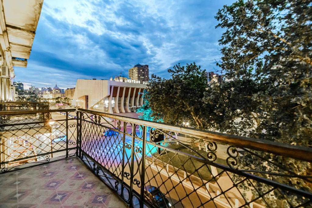 هتل بیگ آپارتمان ساری - Big Apartment Saray