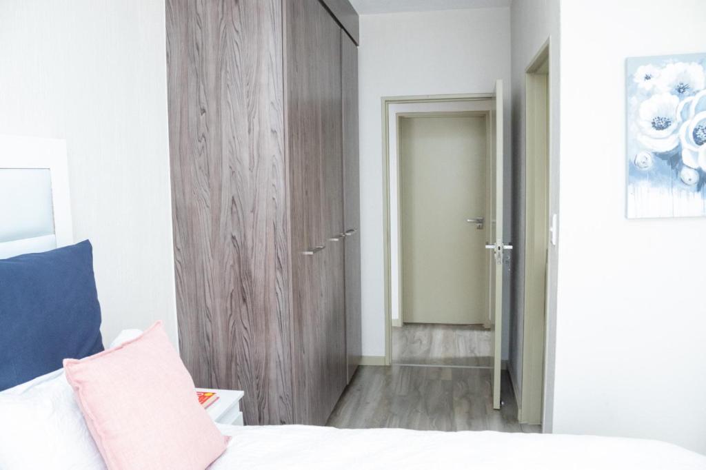 هتل ایزی استی easy stay
