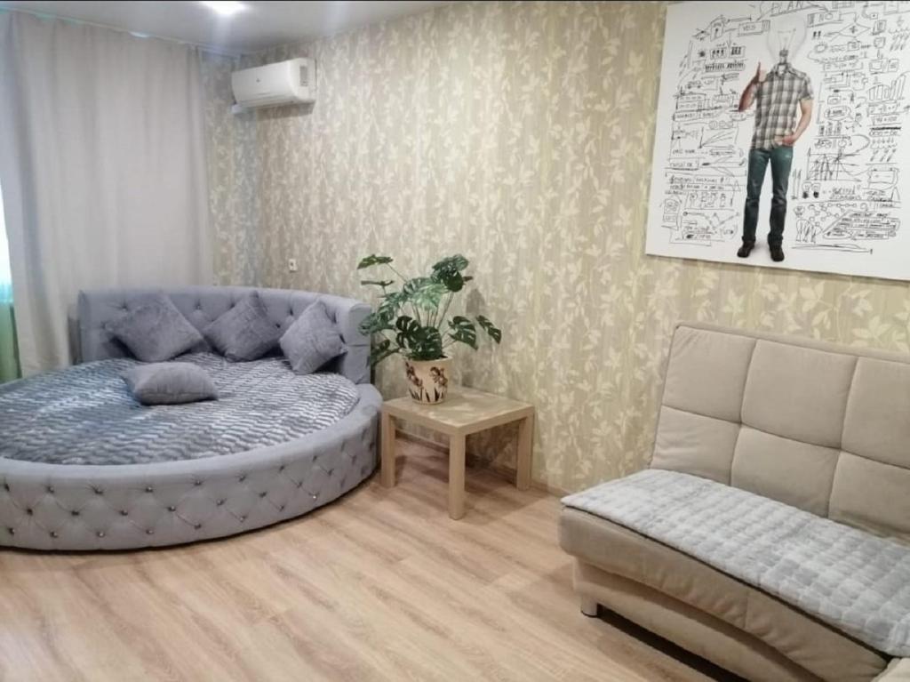 هتل سیمبیرسکیه آپارتامنتی نیا ریابیکوا 60A 2 Симбирские апартаменты на Рябикова 60А 2