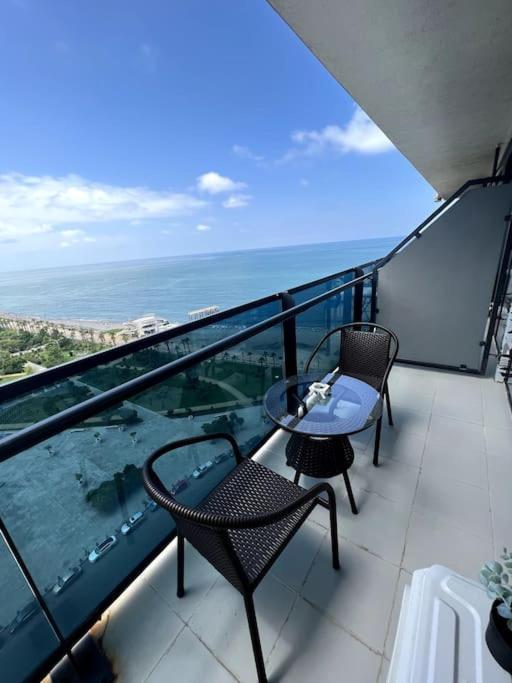 هتل آپارتمنت های اوربی بیچ تاور - Апартаменты ORBI BEACH TOWER