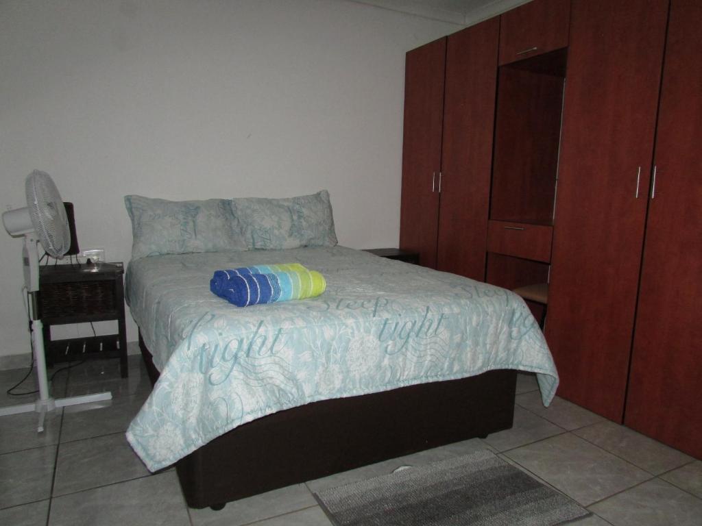هتل بلا بلا بوش استی ات کرول - Bela Bela Bush Stay at Corol