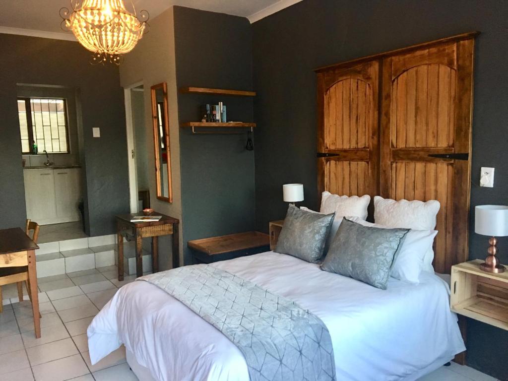هتل گرین هالو سلف کترینگ Green Hollow Self catering