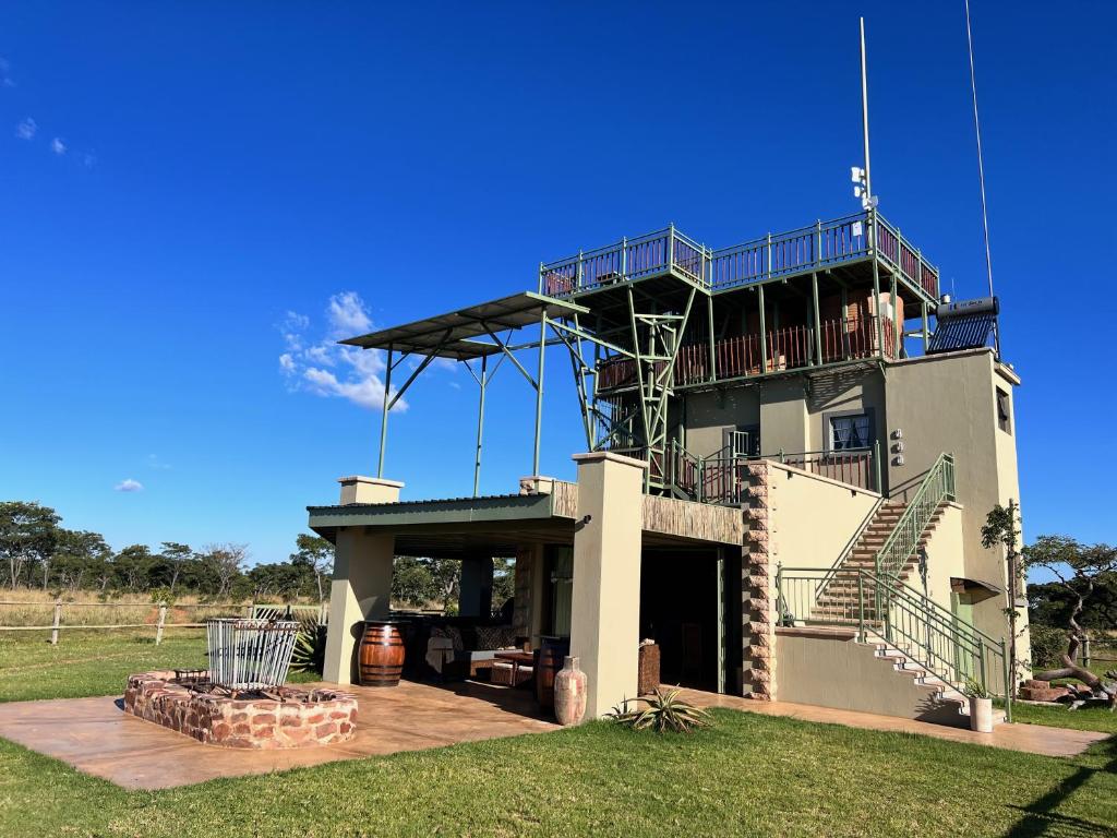 هتل راکی مانتین تاور - Rockey Mountain Tower