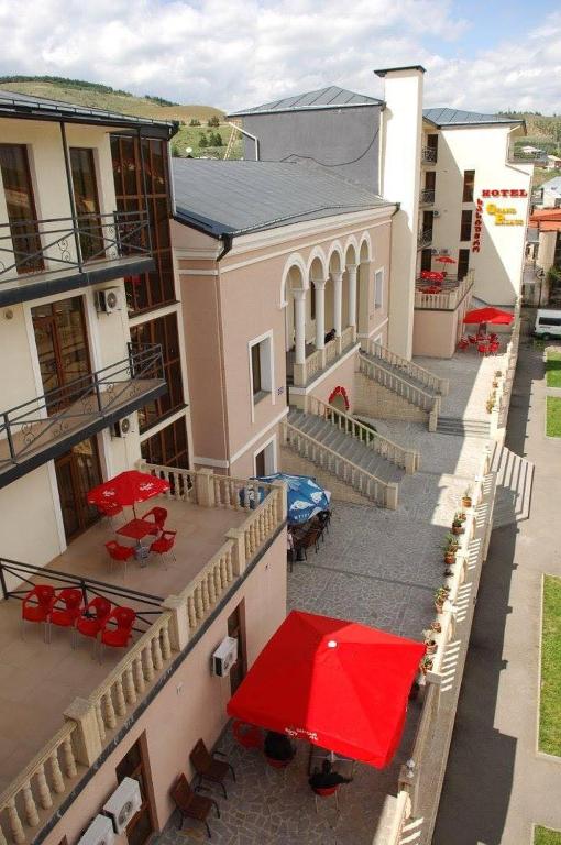هتل گرند پالس Hotel Grand Palace
