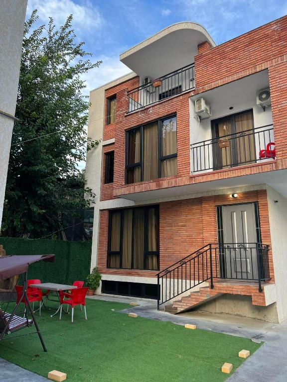 هتل ویلا ویت بیوتیفول ویو 4 villa with beautiful view 4