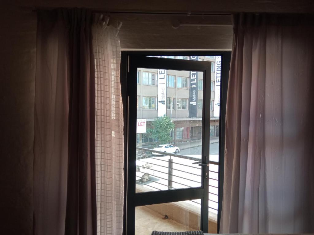 Royal Stina Hotel-style with Swimming pool