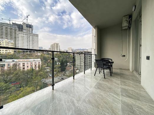 هتل وی آی پی آپارت 796 - VIP apart 796
