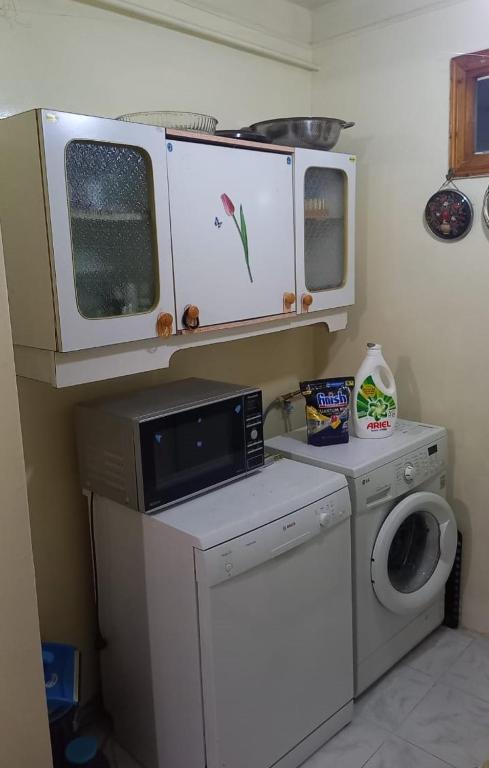 هتل کوزی آپارتمان این سنتر آو باکو، آذربایجان - Cozy apartment in center of Baku, Azerbaijan