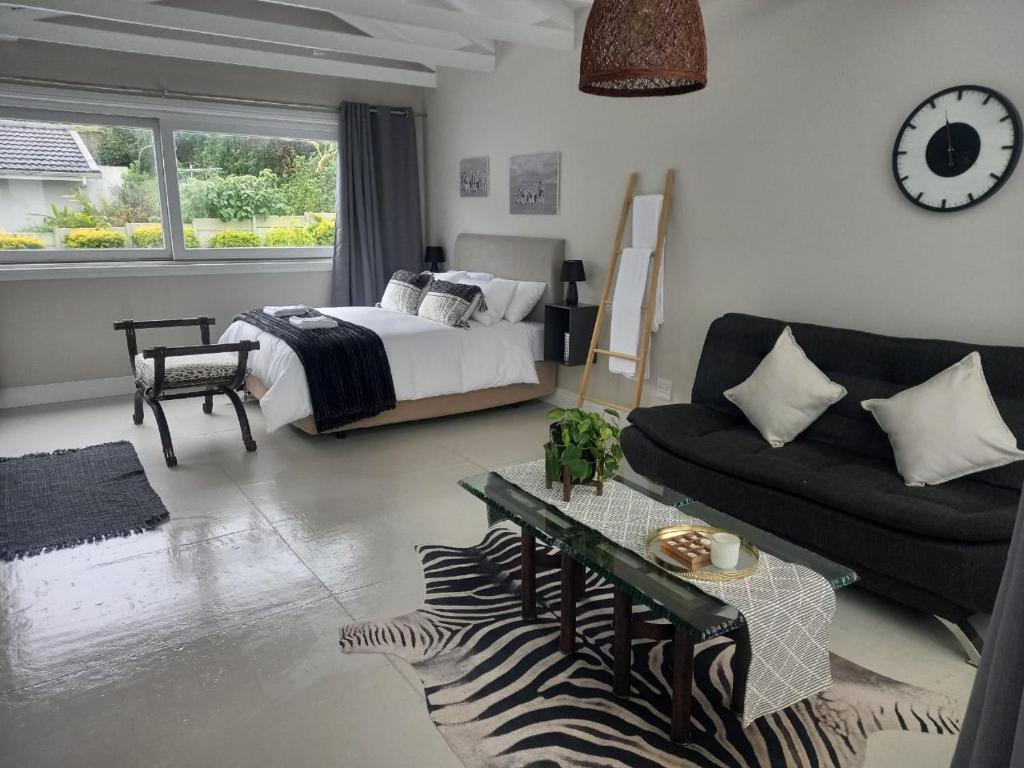 هتل ذ لوفت آن بوکنهاوت The Loft on Boekenhout