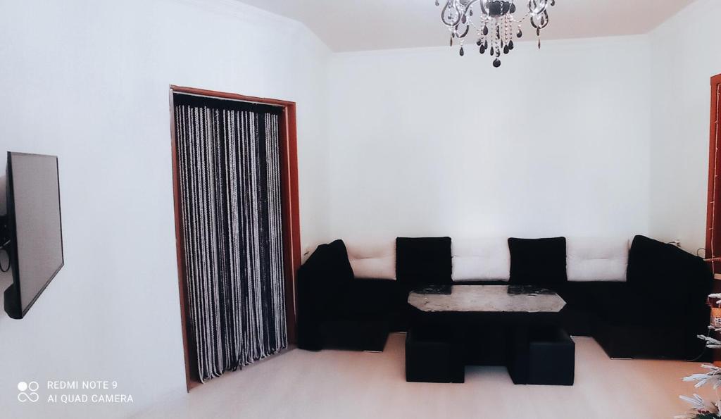 هتل آپارتمان این بتومی - Apartment in Batumi.